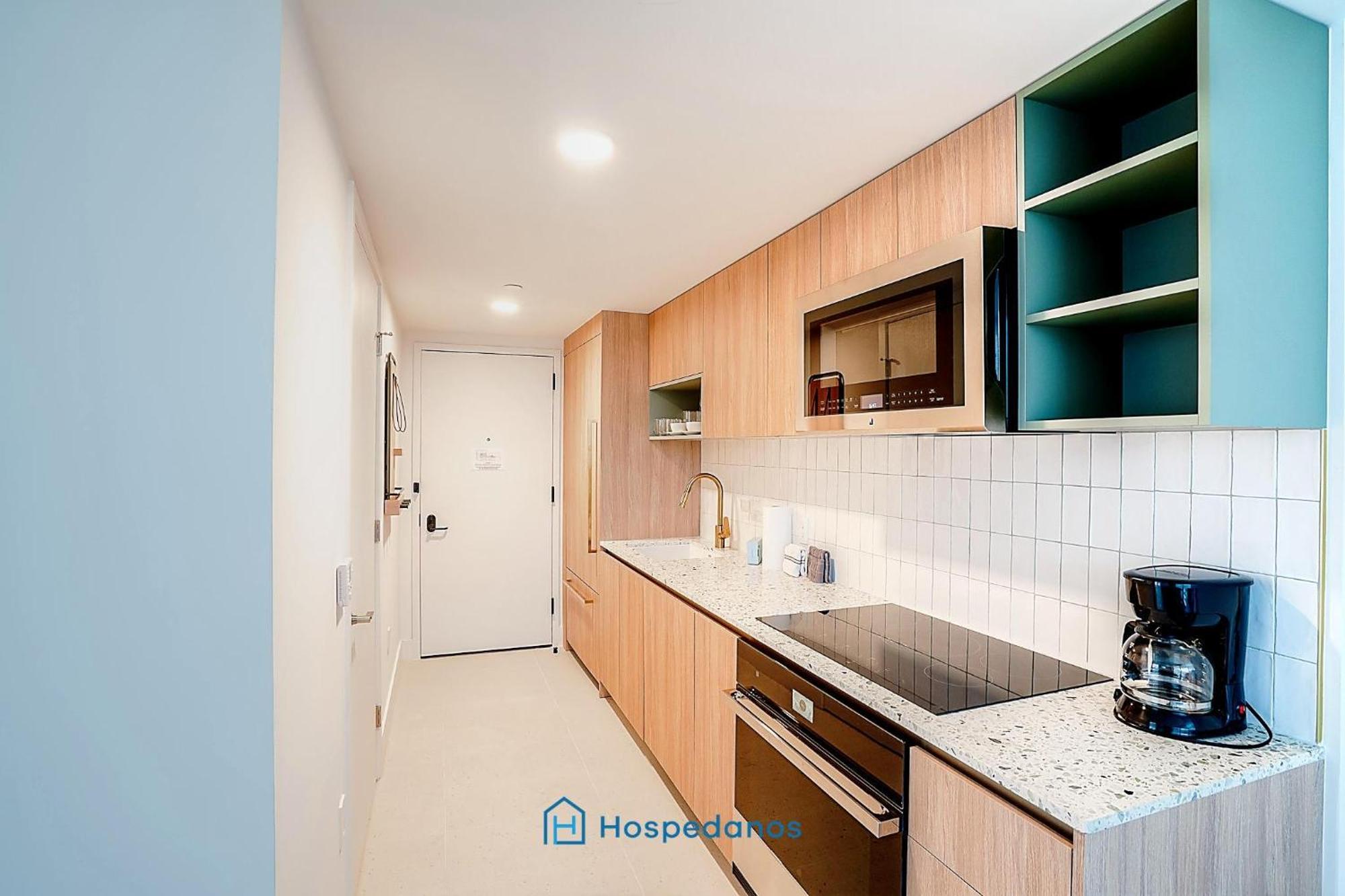 In New Luxury In Downtown *